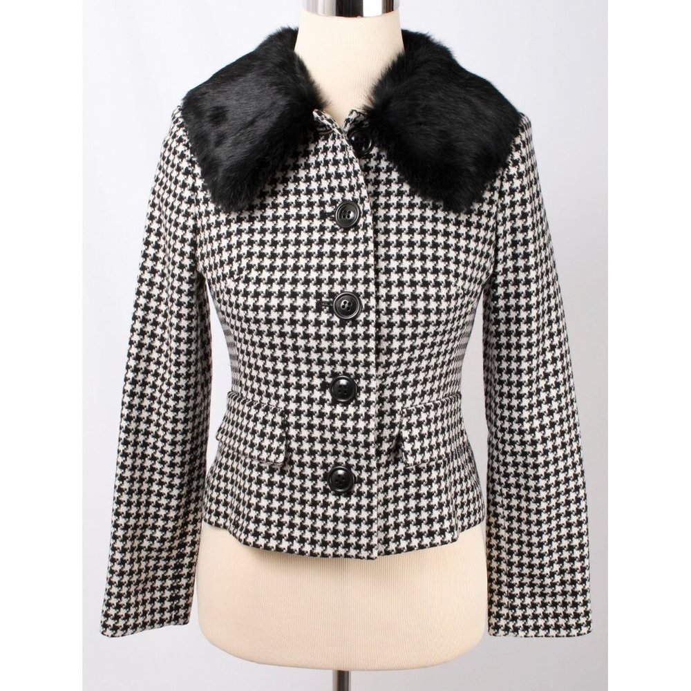 Petite Sophisticate Houndstooth Fur Collar Blazer